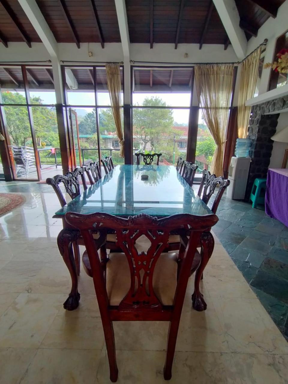 Villa Bukit Danau Lot 14 Cinengangirang Buitenkant foto